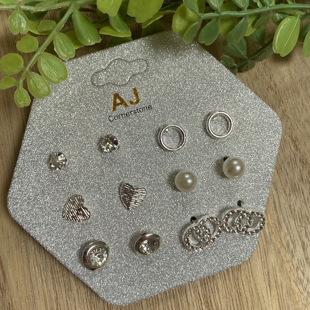 AJ Cornerstone Earrings Set of 6 💗 Silver